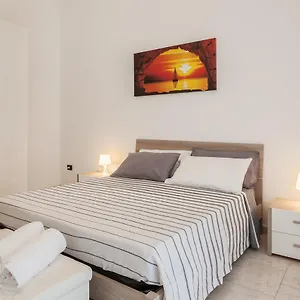 San Nicola Trilocali Vgm Apartament Bari